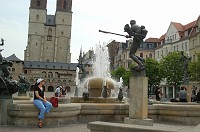  The Göbel Fountain in the middle of the Hallmarkt behind the Market Church.