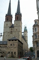  A side view of the Market Church.