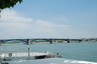  The main bridge over the Rhine between Mainz and Frankfurt.