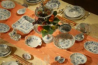  Detail of the table service.